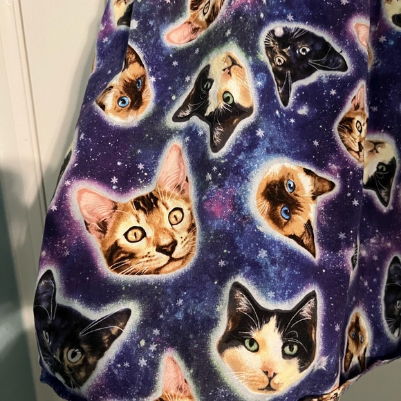 Retrolicious Cat Dress - Picture 2 of 2